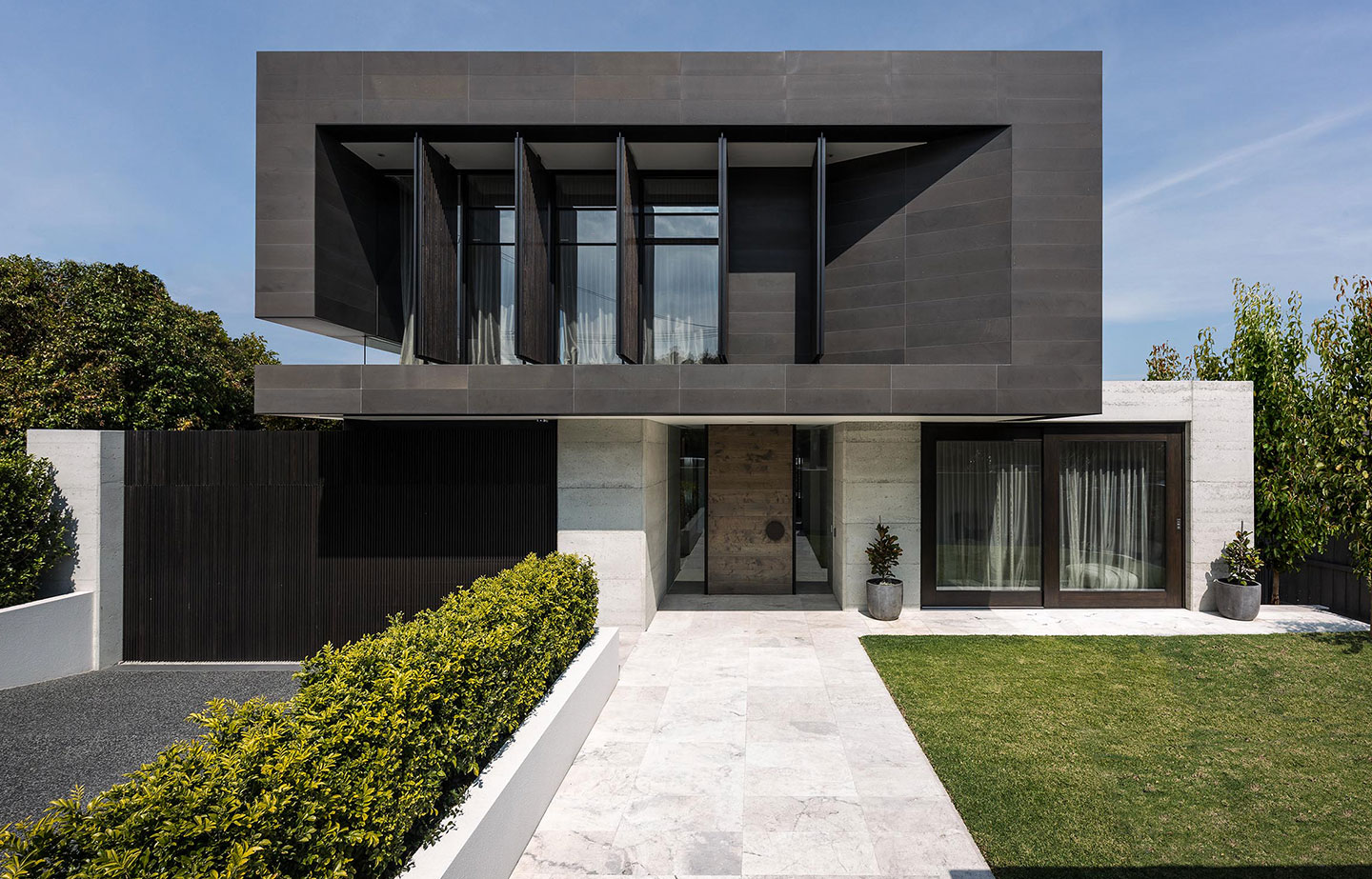 Modern home with garage listed as a sample on Flex Estate in The Netherlands