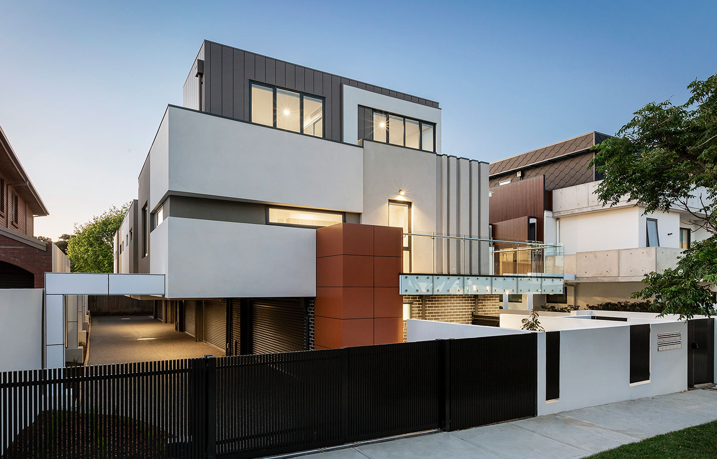 Benefits and Disadvantages of Buying a Home