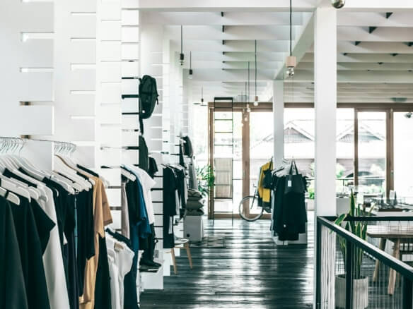 Sample listing of a retail store for rent/sale on Flex Estate platform