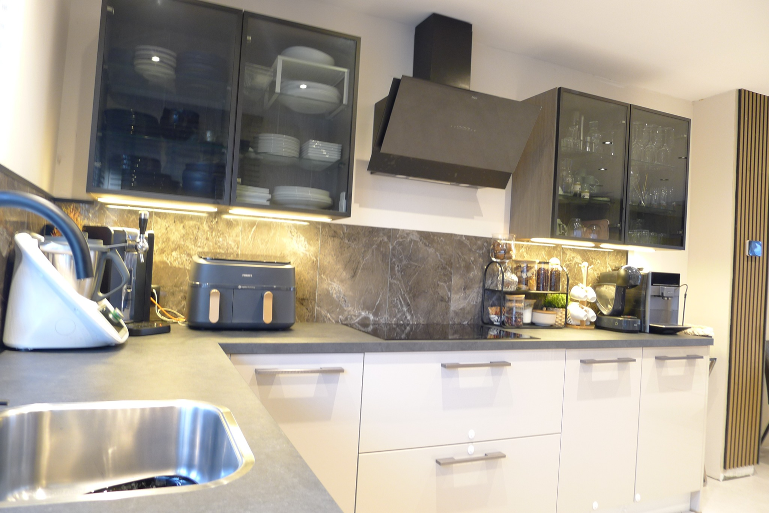 kitchen_resized_1536x1024