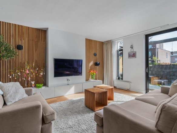 Hoekwoning met garage