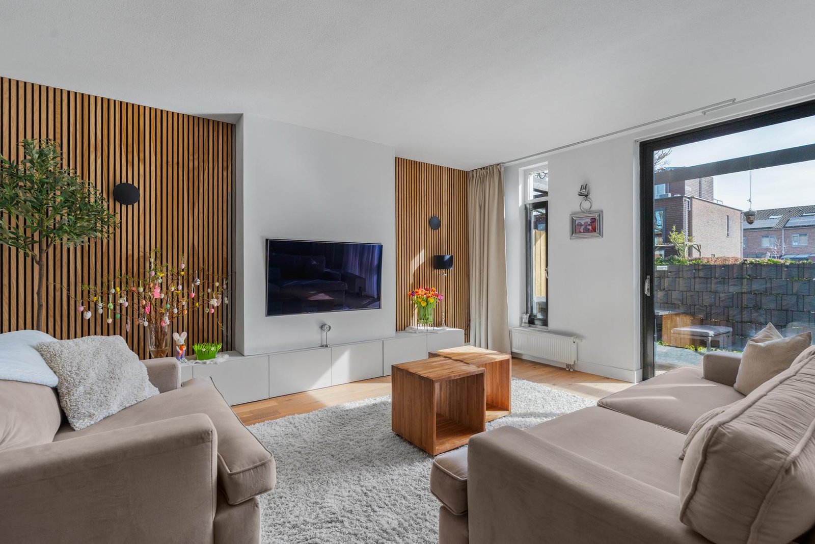 Hoekwoning met garage