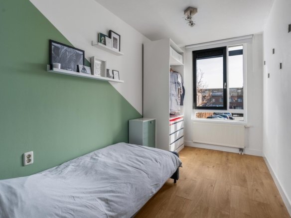 Hoekwoning met garage