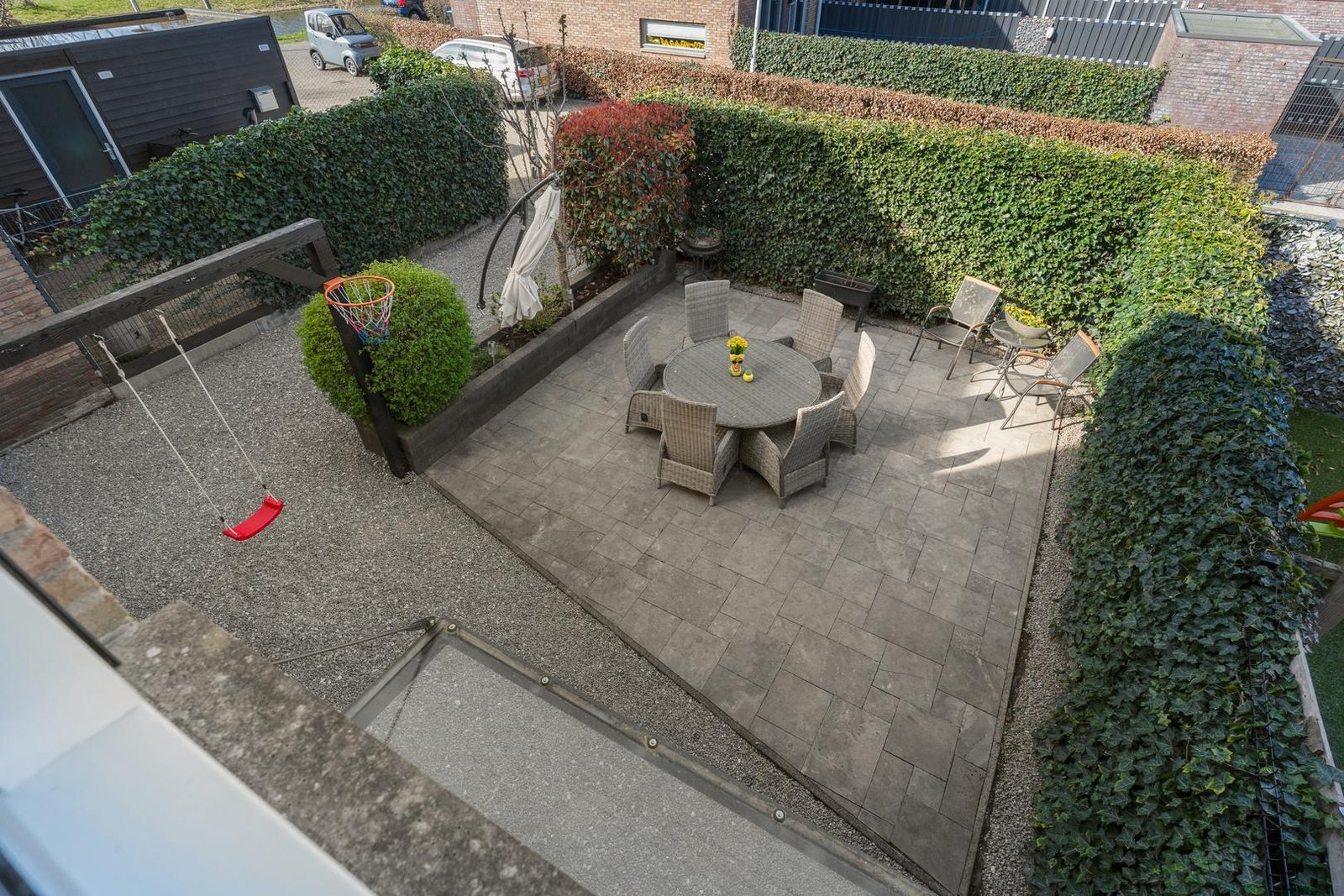 Hoekwoning met garage