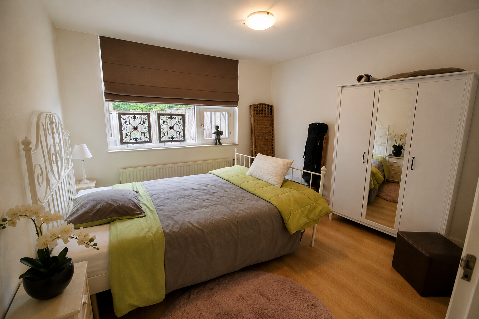 Kamer te huur regio Helmond gebruik van bungalow en tuin
