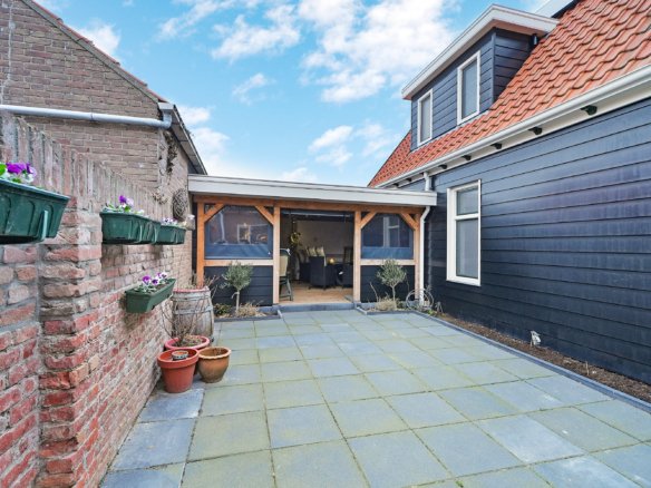 Move-In Ready Detached Home for Sale in Westkapelle, 8 Bedrooms, Garage and Energy Label A