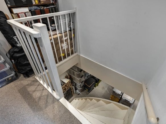 Luxe vrijstaande villa te koop in Huizen, wonen aan bos en hei met kantoorruimte aan huis