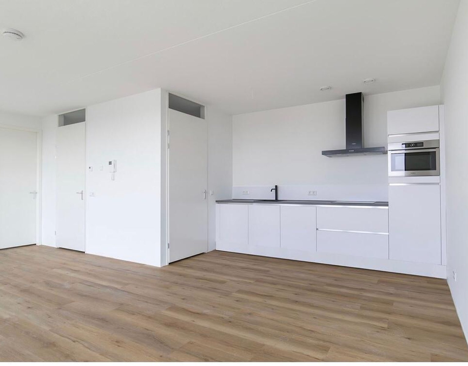 kitchen_1536x1200 Modern 3-kamer appartement te huur op Strijp-S in Eindhoven