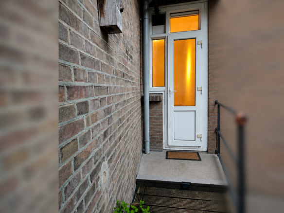 spacious 99 m² ground floor apartment for sale in Rotterdam Bergpolder district