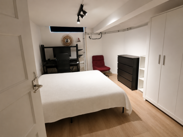 spacious 99 m² ground floor apartment for sale in Rotterdam Bergpolder district