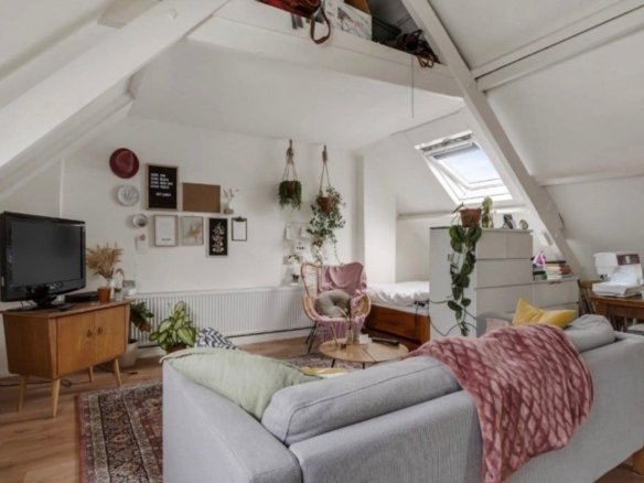 Renovated Investment Property with 5 Rental Units in Central Tilburg