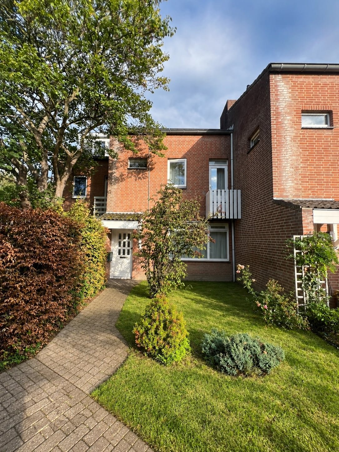 01a0ce78-9ac0-70b3-8d55-3b0a236d73e7 Woning aan de Calfvense Bosloop te Tilburg