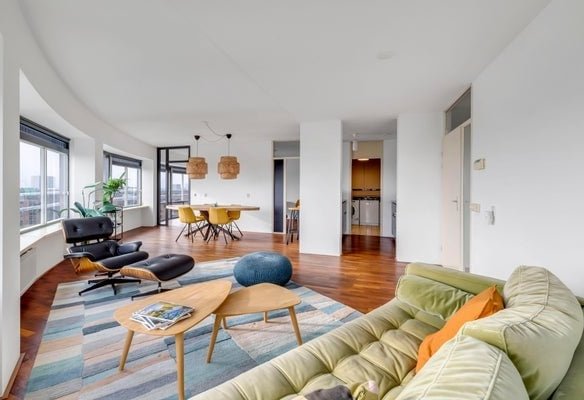 Woning aan de Cargadoorskade te Rotterdam