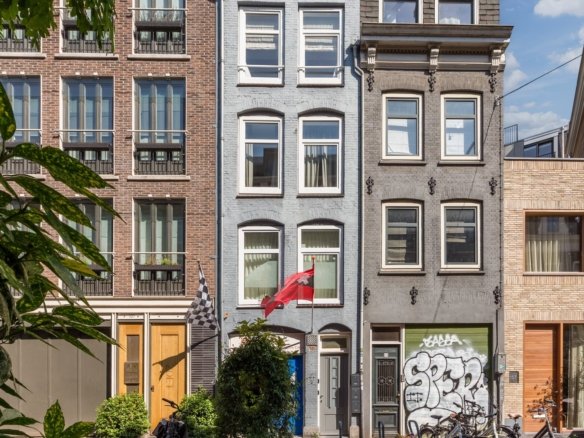 Woning aan de Gerard Doustraat te Amsterdam