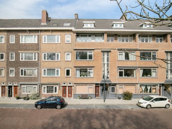 Woning aan de Julianalaan te Schiedam