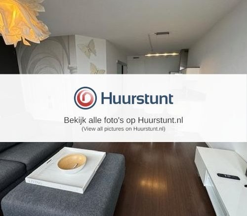 Woning aan de Raadhuisplein te Hoofddorp