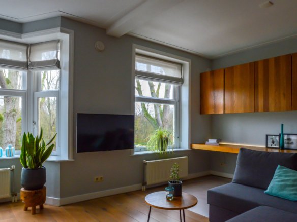 Woning aan de Postjeskade te Amsterdam