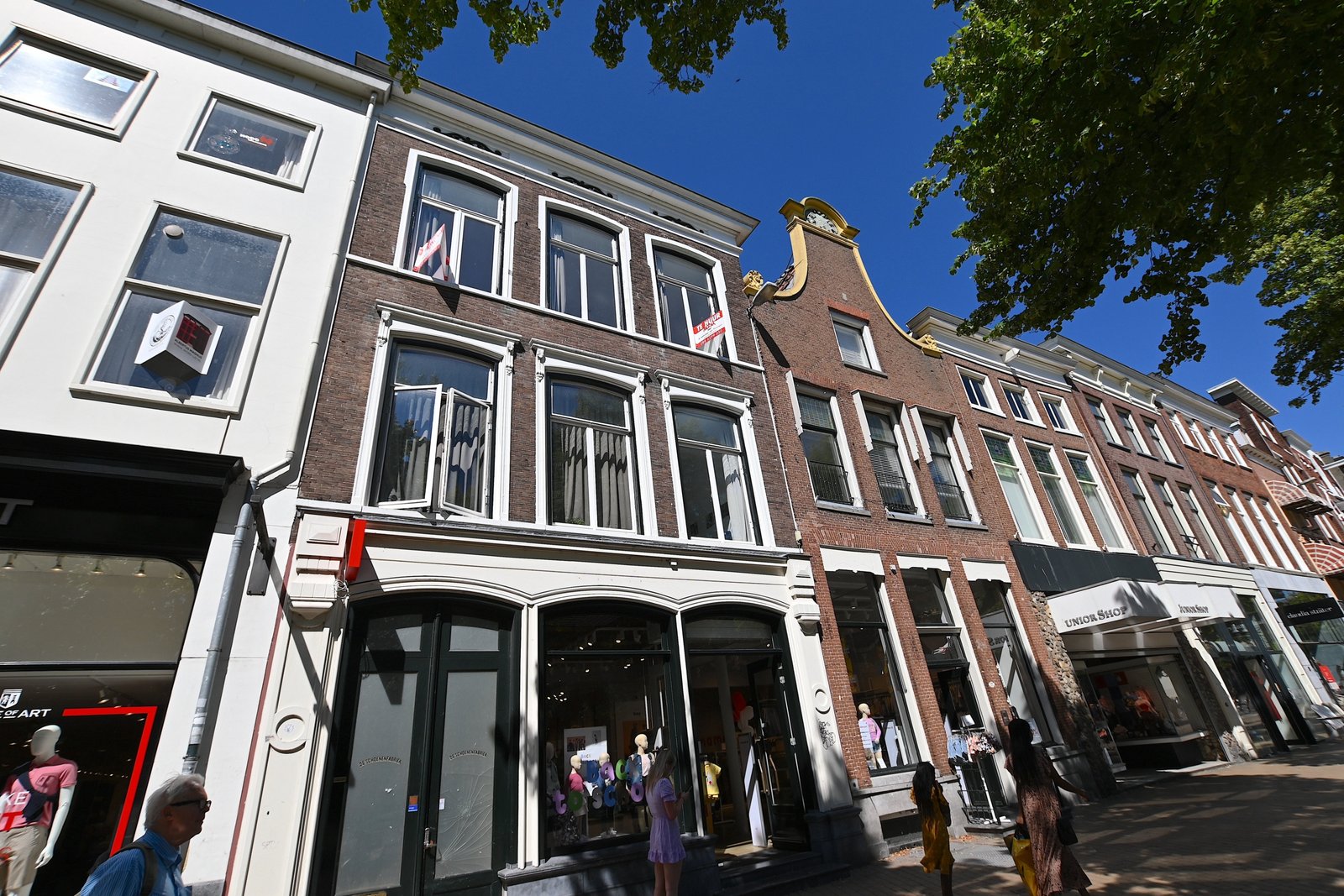 02f4622a-73cd-4de9-a040-9e3c4b33a2ce Woning aan de Akerkhof te Groningen