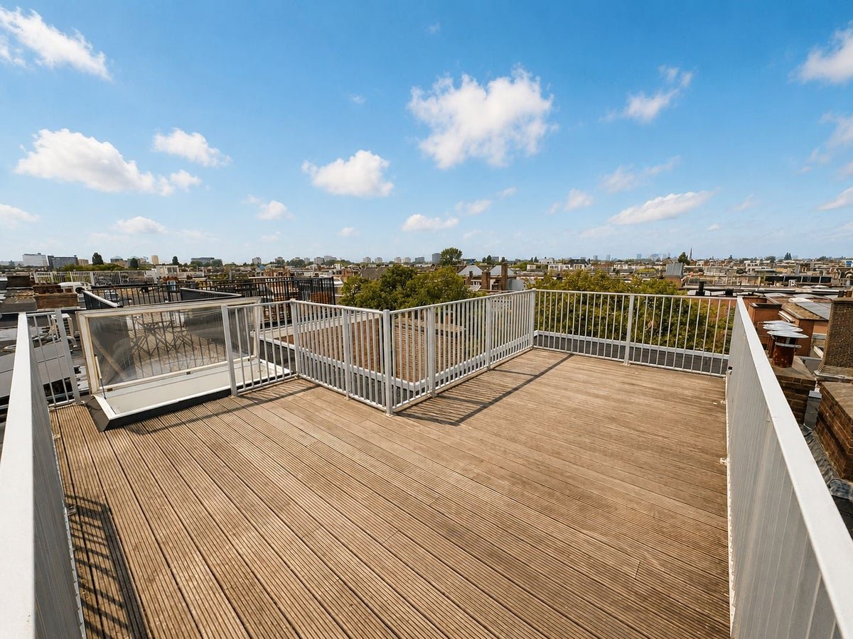 08f7c16d-e1db-55ea-823b-42a098c2348d appartement