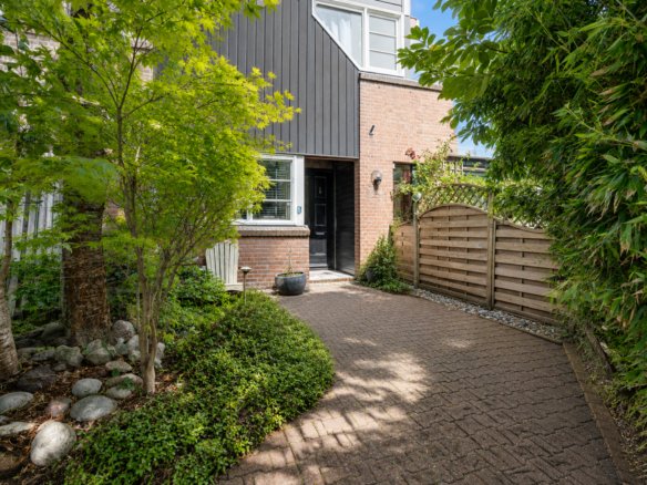 Ultimate Move-In Ready 3-Bed Home in Spijkenisse
