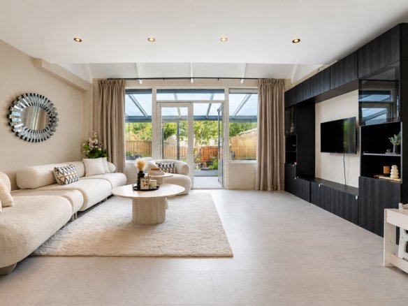 House for sale in Spijkenisse