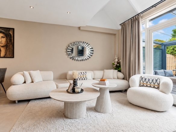 Ultimate Move-In Ready 3-Bed Home in Spijkenisse