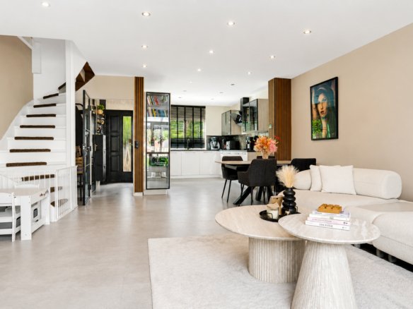 House for sale in Spijkenisse