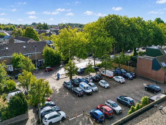 Ultimate Move-In Ready 3-Bed Home in Spijkenisse