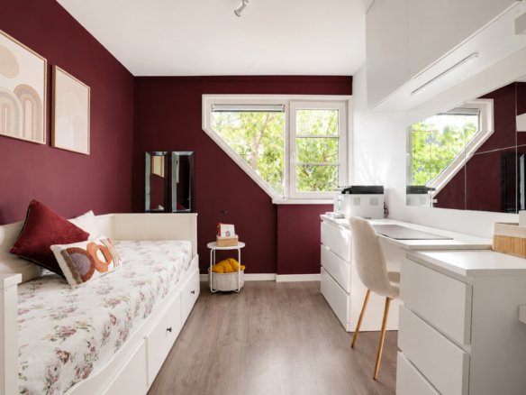 Ultimate Move-In Ready 3-Bed Home in Spijkenisse
