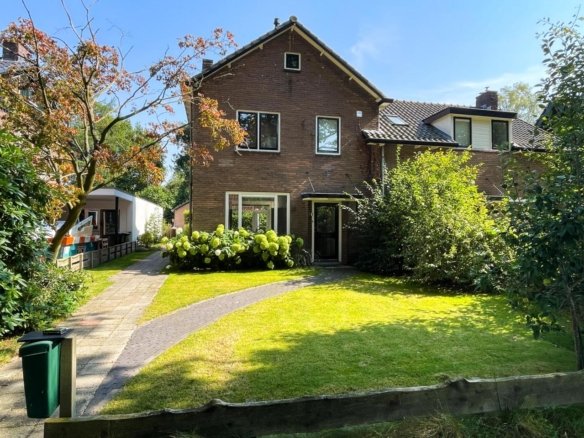 Woonhuis in Hollandsche Rading