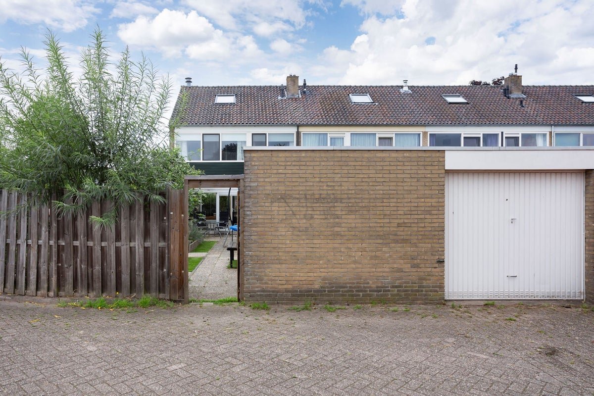 Dillenburg, 7242BE Lochem