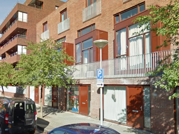 Woning aan de Juf van Kempenstraat te Hoofddorp