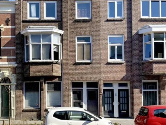 Woning aan de Menno van Coehoornstraat te Breda