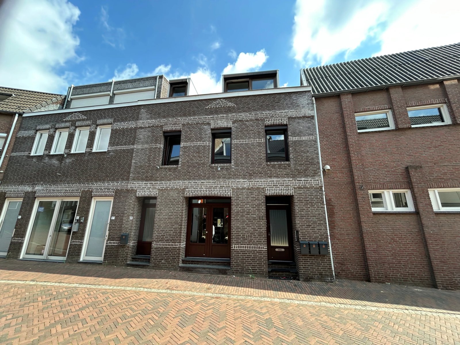 1afc3a41-ef9a-41ae-9693-6e34a582d49b Woning aan de Einderstraat te Kerkrade