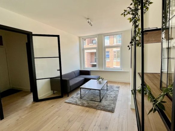 Woning aan de Usselincxstraat te Den Haag