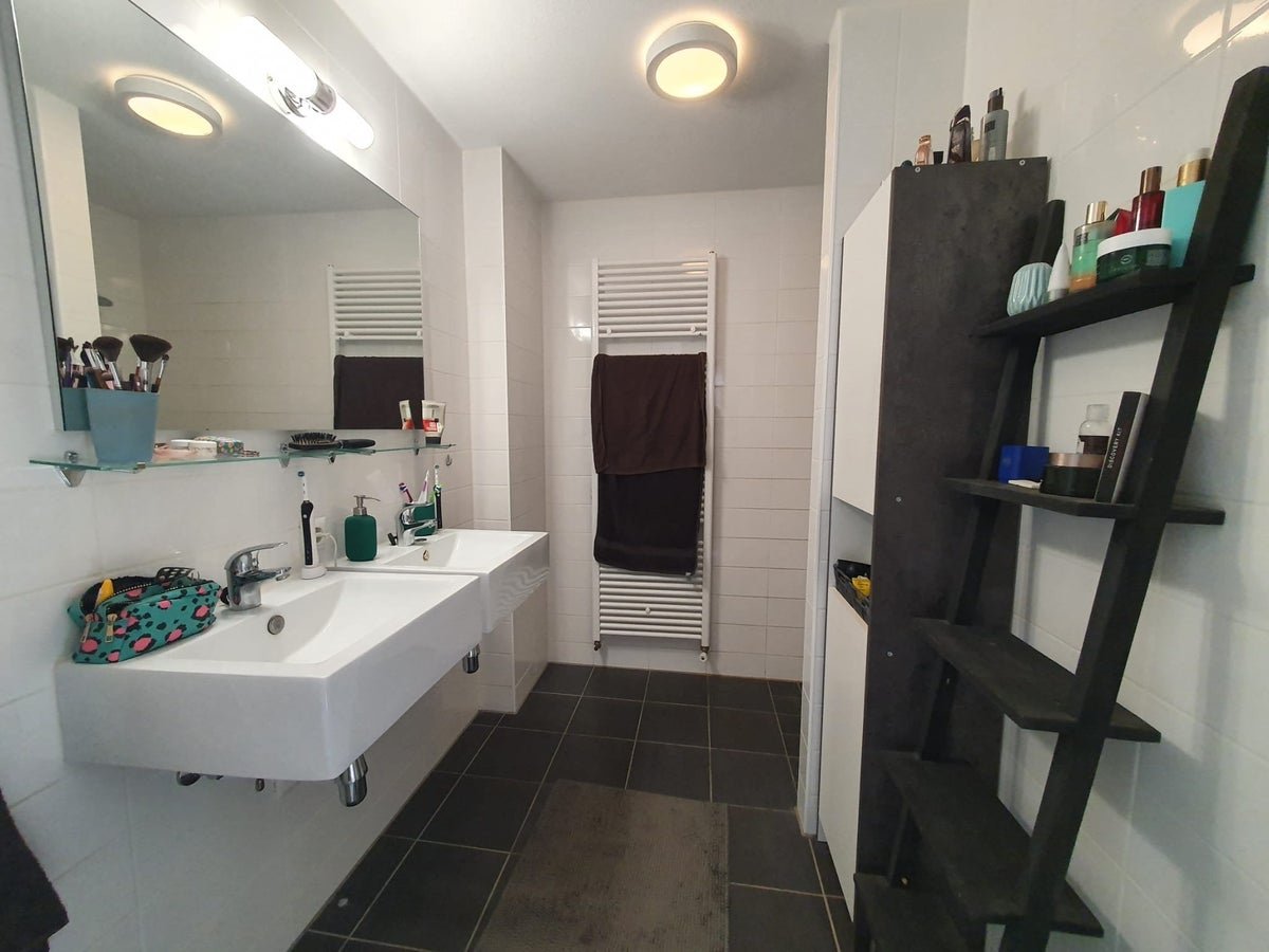 22458fd6579c61683e6c6197540cc299 appartement