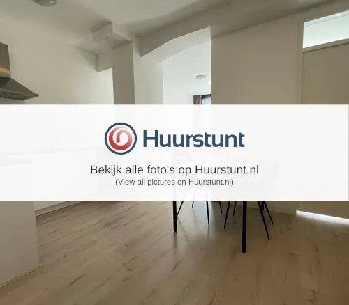Woning aan de Grotekerkplein te Rotterdam