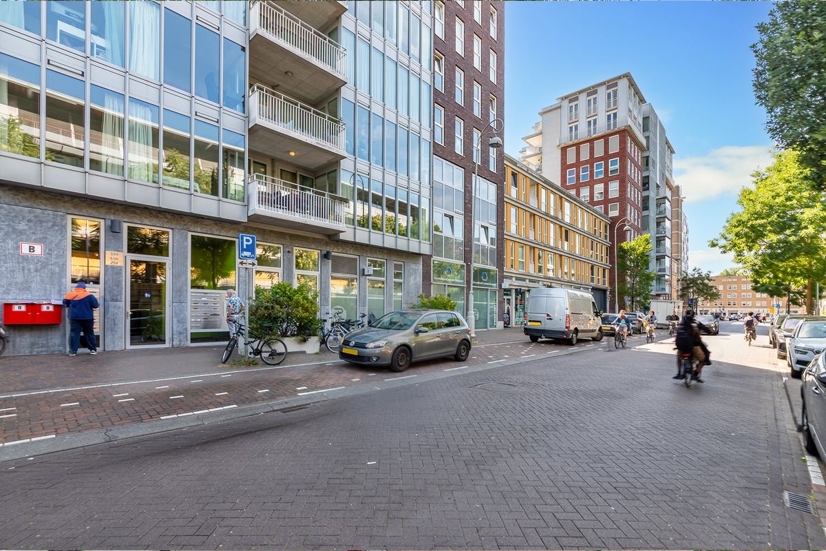 2801da93afb75d95eb2573620709b448 appartement
