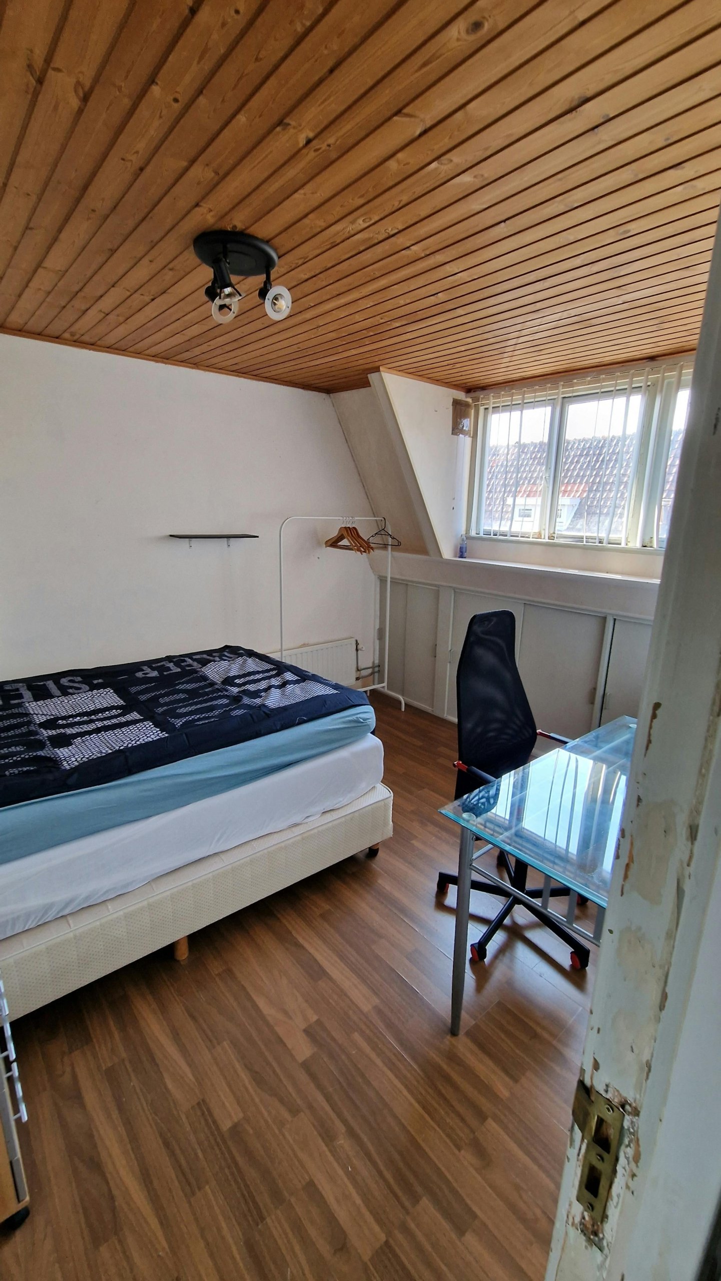 2c4801cc-19c3-4aec-9c14-f8119c2aee2d Kamer in Vlaardingen