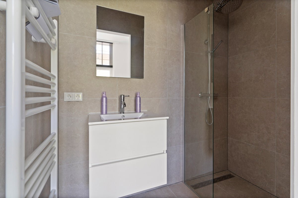 2d90c9b2-7a03-59b3-bbf4-b6ba50be8bc5 appartement