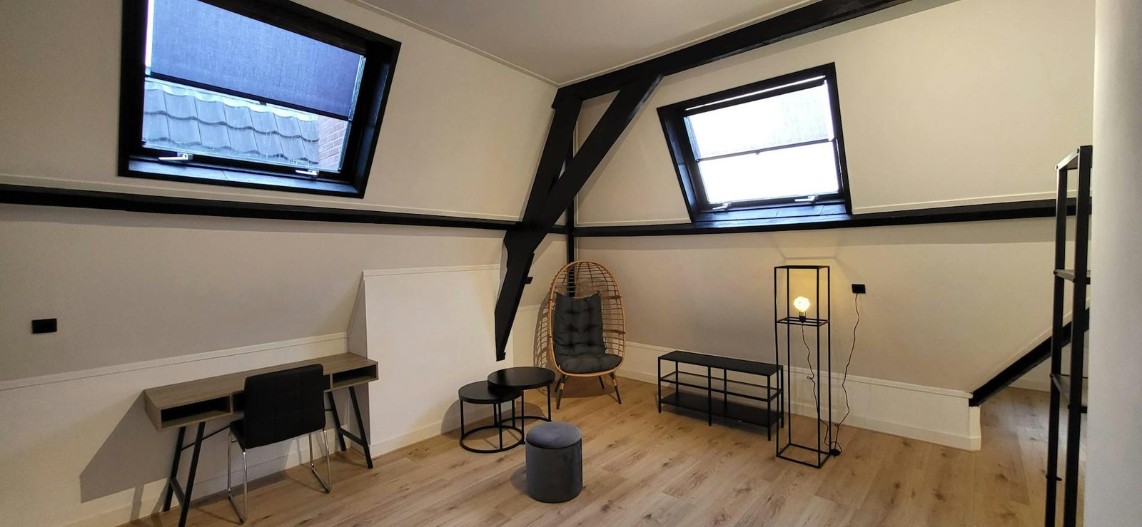 2e05006c-c855-4571-980f-e68de47fb0c5 Kamer in ‘s-Gravenhage