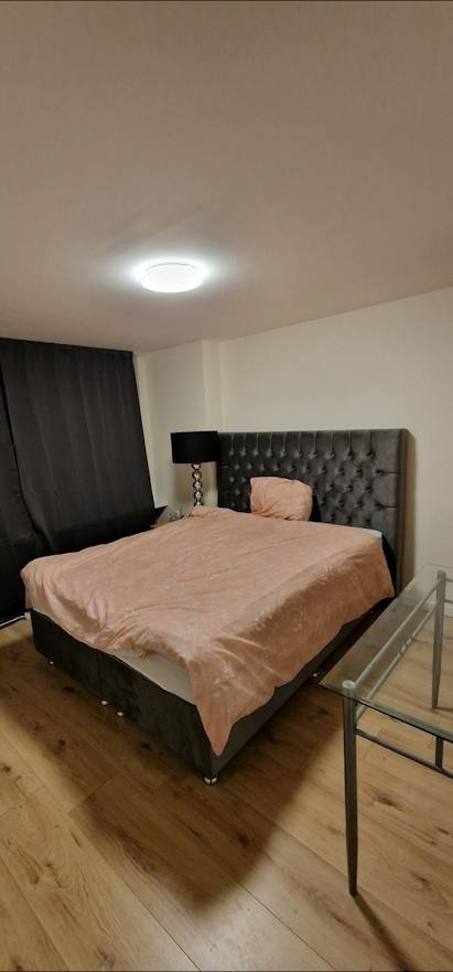 2f1f77fc-c3ce-4230-9903-ab4c27bbd20b Kamer in Vlaardingen