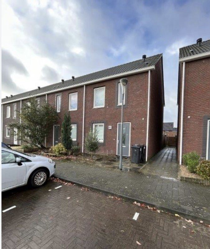 3006b6fe4cdeb12fb0c71d563c082c59 Rond de Klomp, 5684KA Best