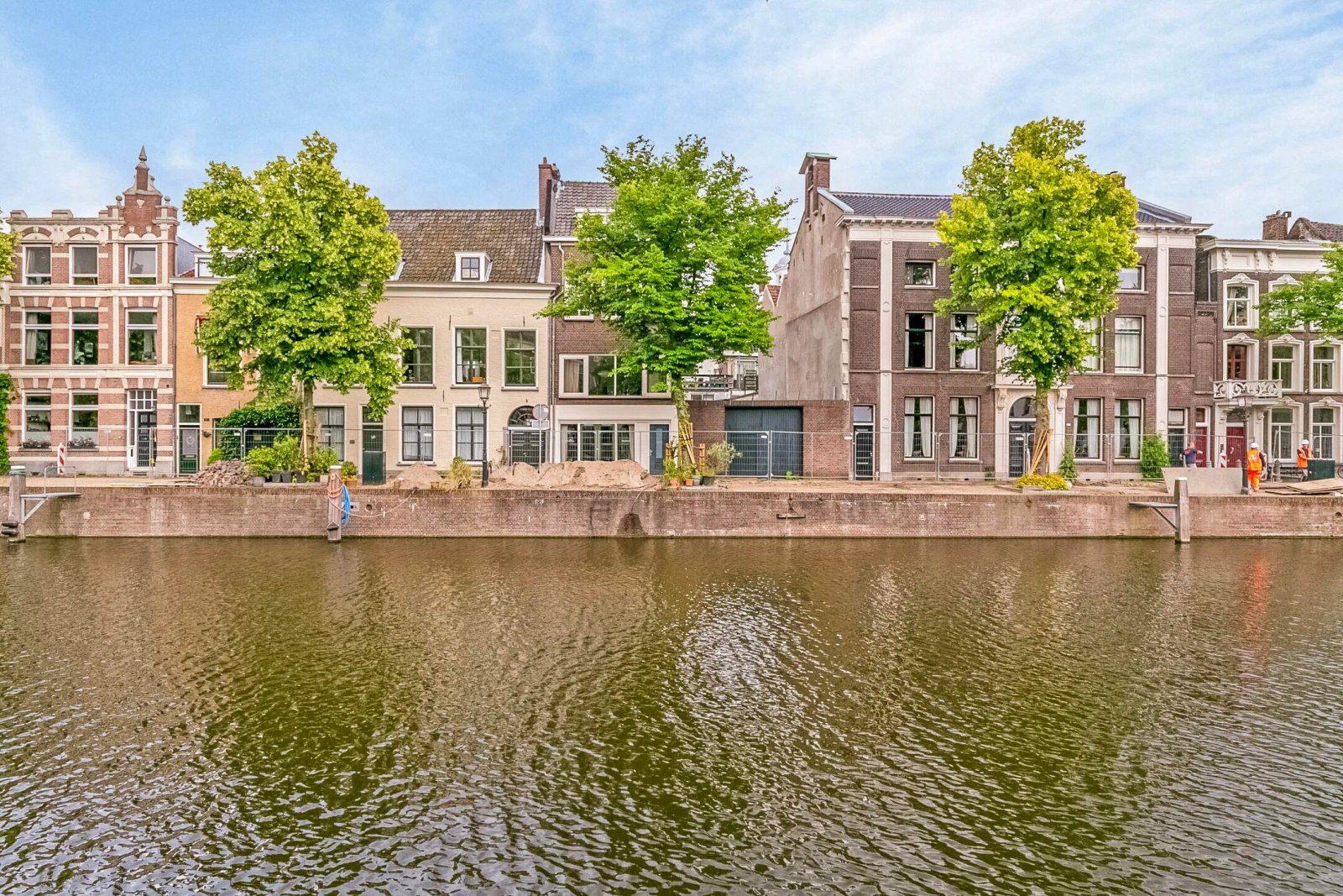 Woning aan de Lange Haven te Schiedam