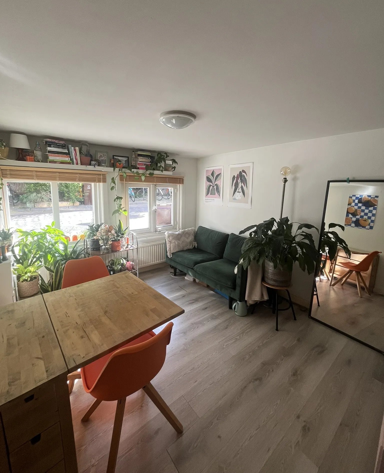 3305dbae-f41c-408d-b33f-11d86a93e5db Woning aan de Tulpstraat te Utrecht