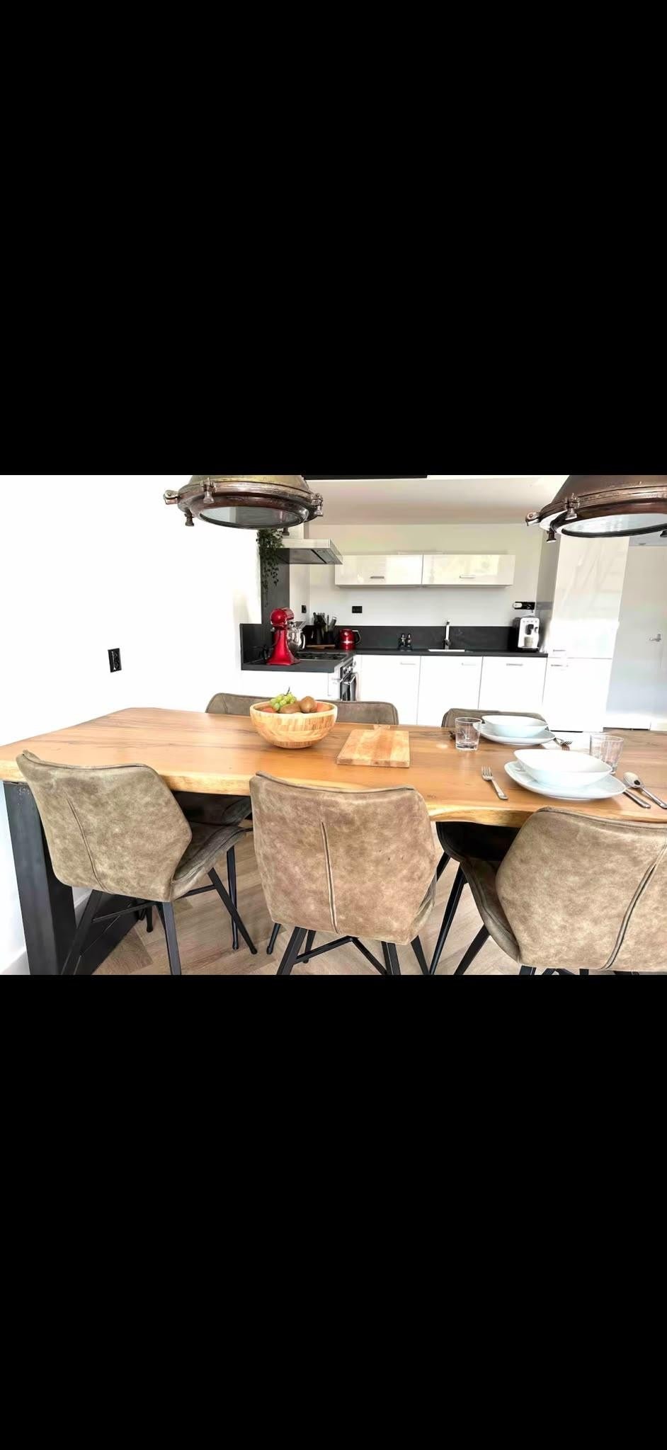 368dde3d8ccf56c954e2bc3b8747366e huis