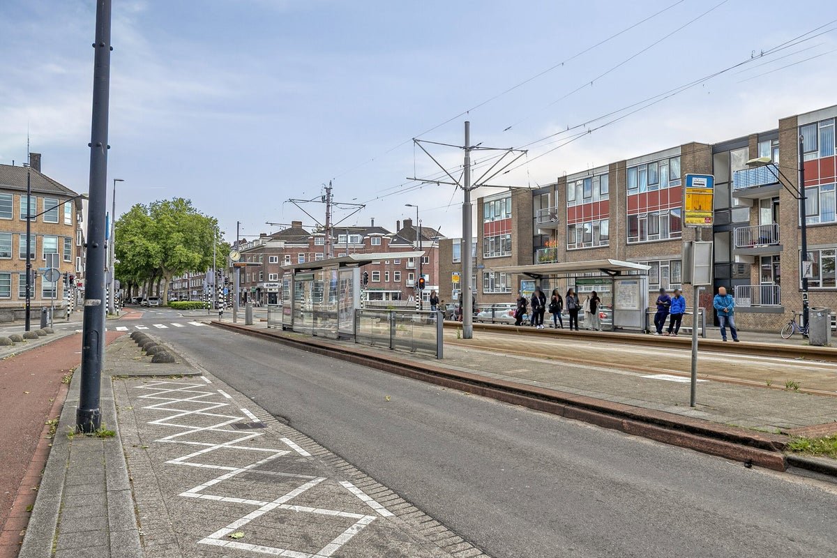 3f22f158-167d-5d09-89e7-6583332a5217 Familie Van der Leerstraat, 3075PV Rotterdam