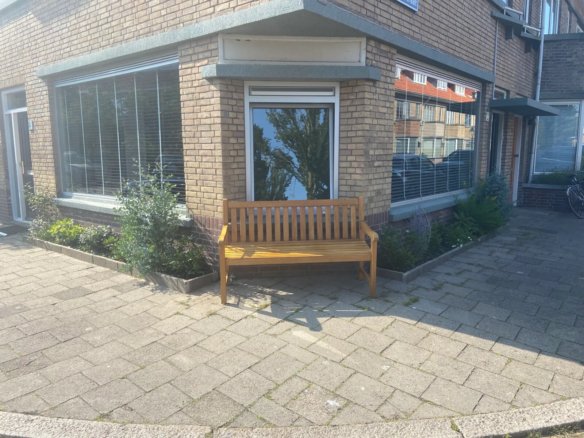 Woning aan de Kortrijksestraat te Den Haag