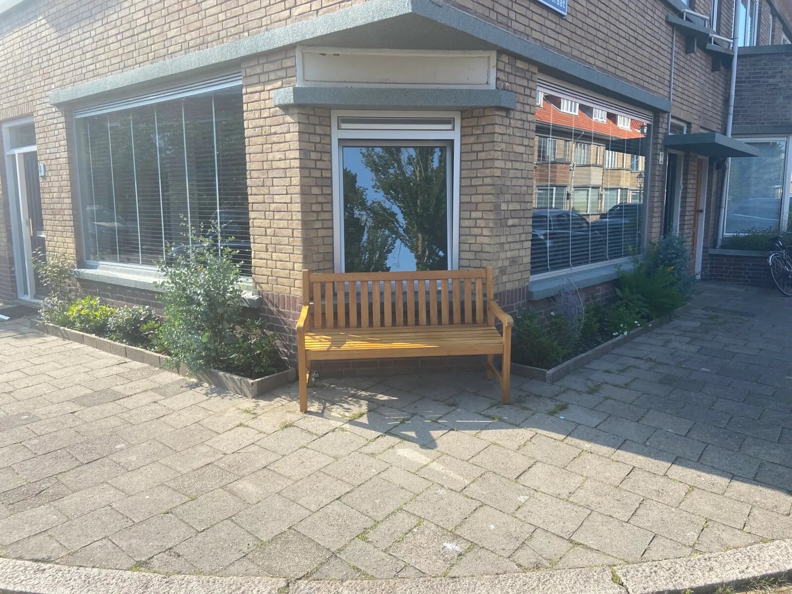 Woning aan de Kortrijksestraat te Den Haag