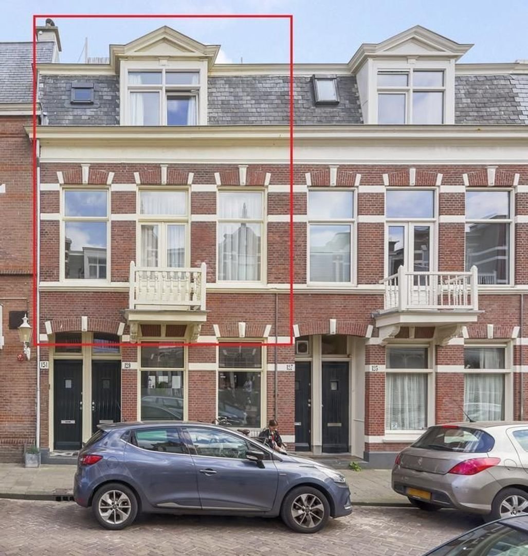 40b817fa-bebf-5de9-8a94-c296056bdc13 Dirk Hoogenraadstraat, 2586TE Den Haag